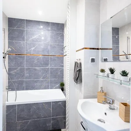 Vandrerhjem Clicktheflat Breweries Warszawa